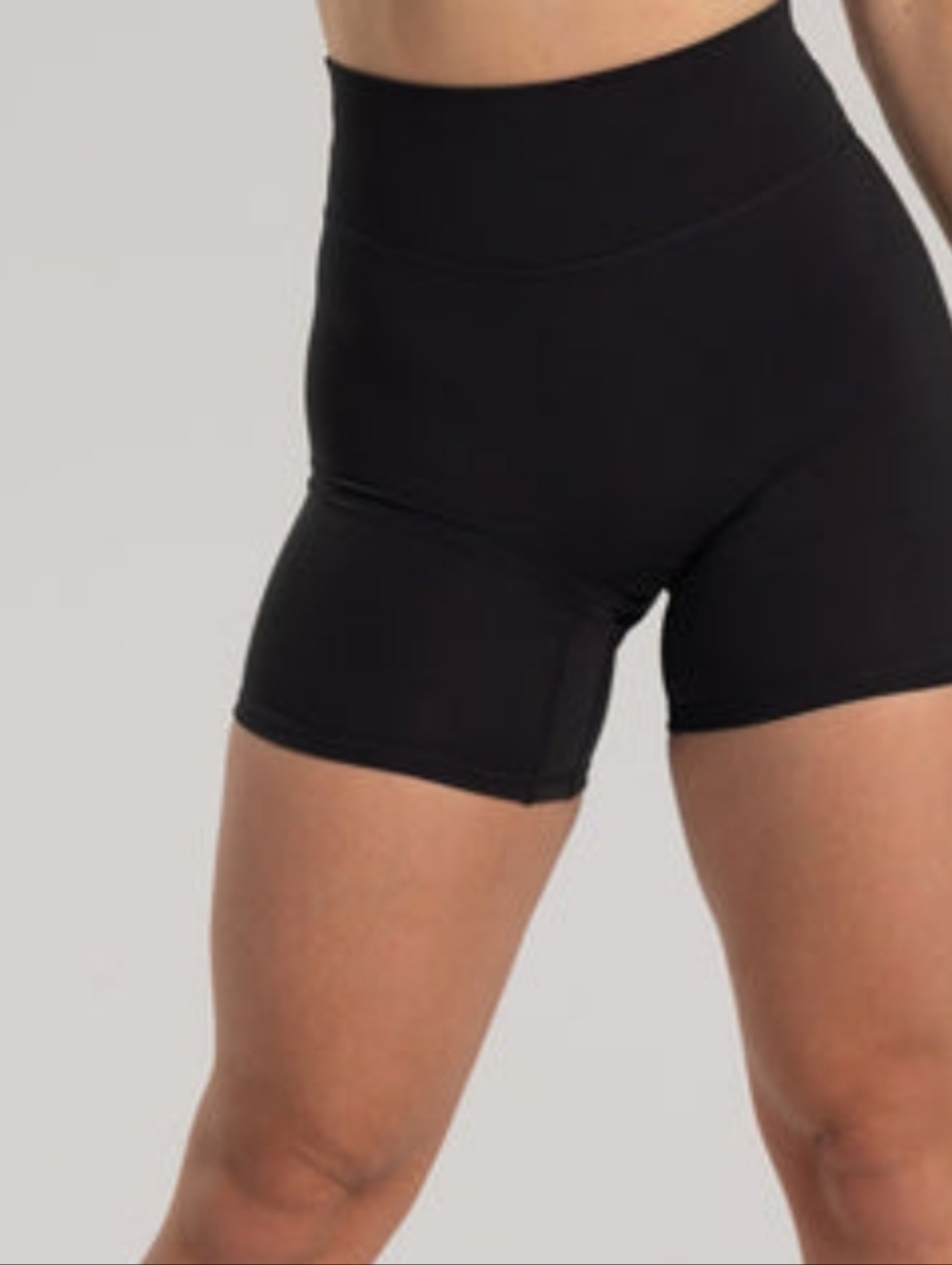 Ptula Sierra 6" Shorts
